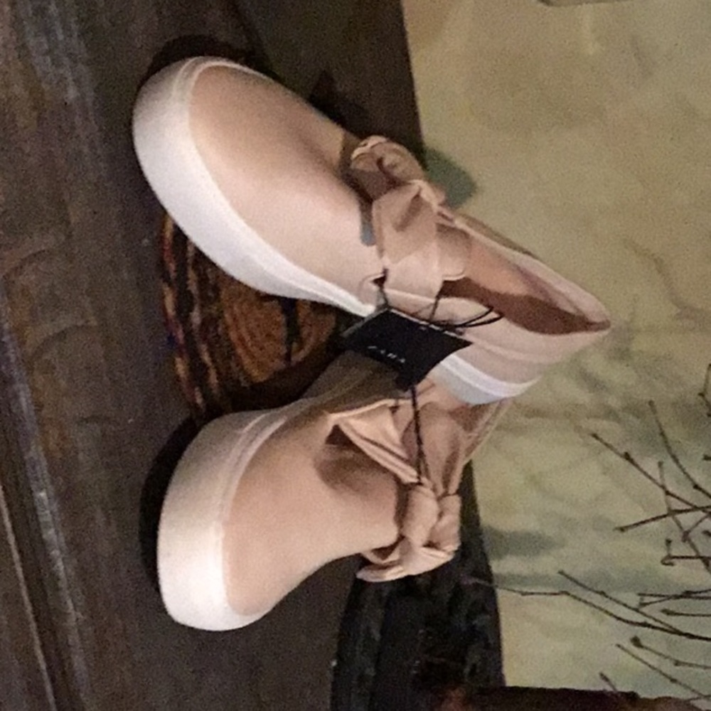 Super soft pink leather flats